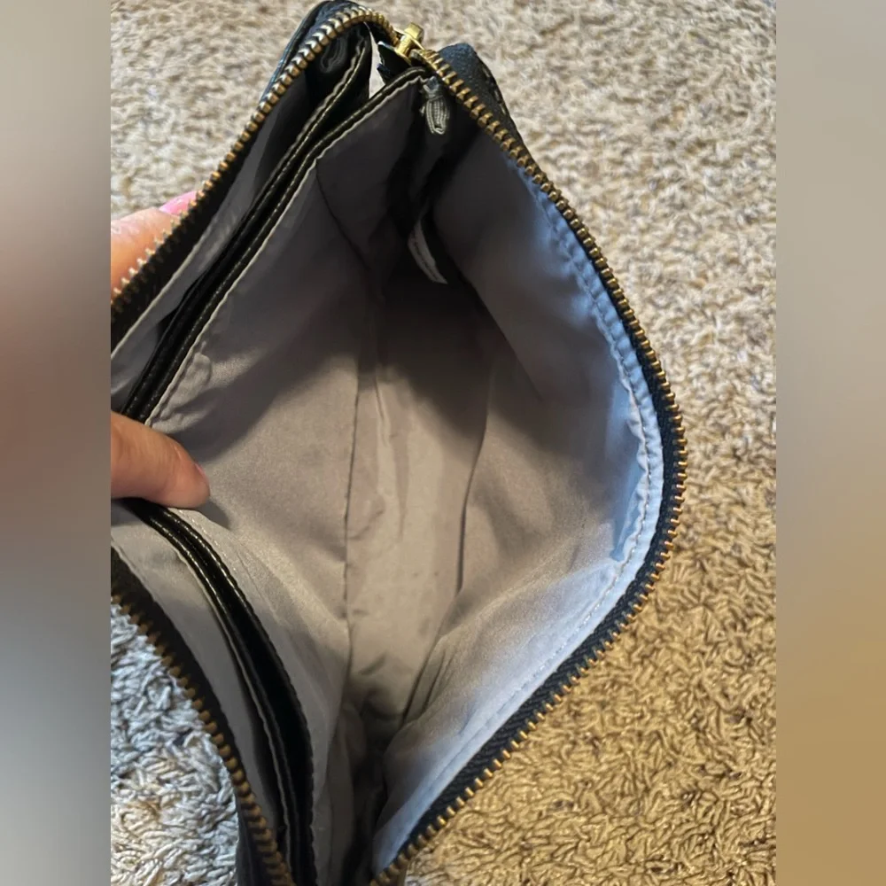 Freshly Picked Ebony Classic Zip Pouch